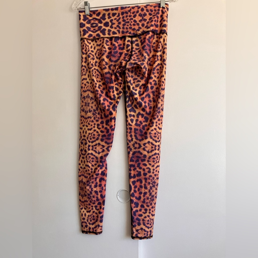 Teeki yoga leggings - Picture 3 of 4